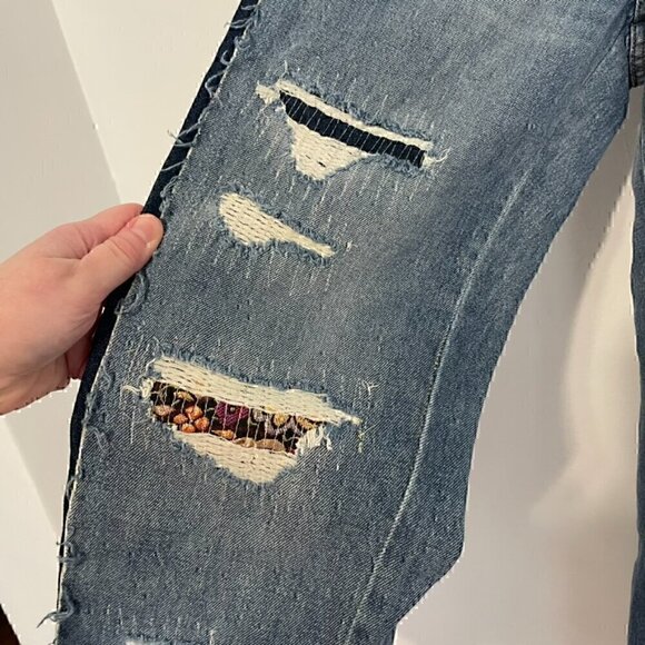 BLANK NYC BLANKNYC Patchwork Distressed Side Striped Crop Girlfriend Jeans Boho - Picture 8 of 14